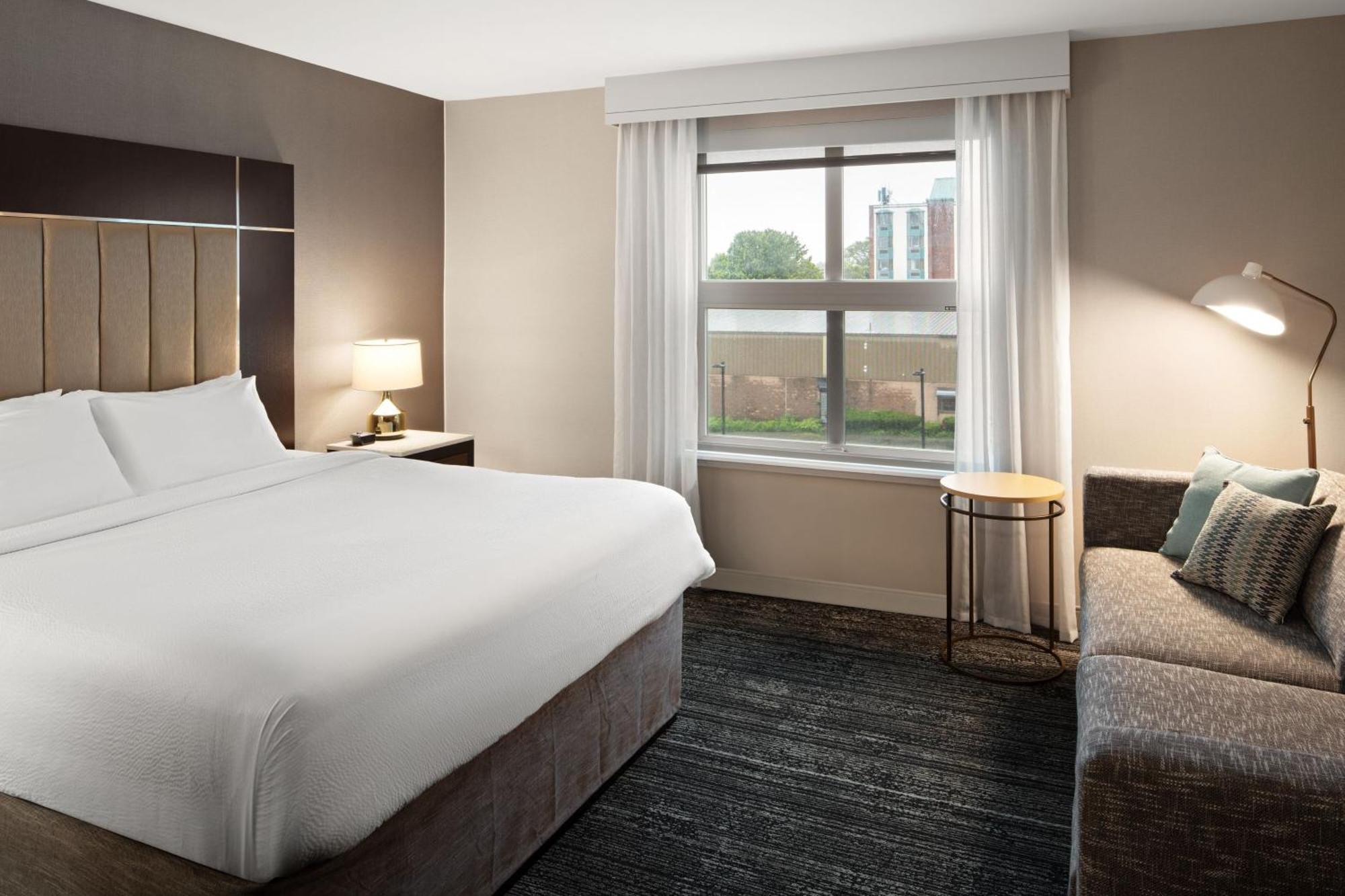 Towneplace Suites By Marriott Boston Logan Airport/Chelsea Bagian luar foto